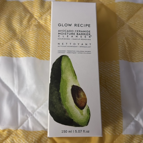 Avocado ceramide moisture barrier cleanser - Picture 2 of 4